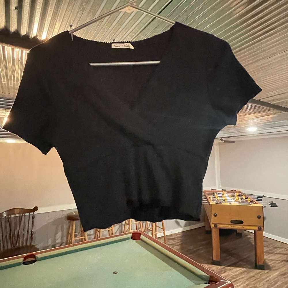 black shirt
